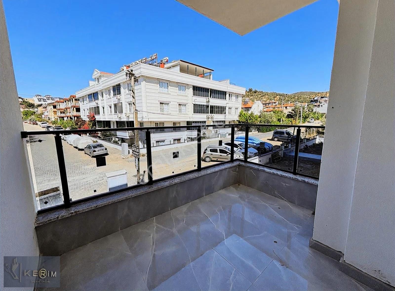 Kerim'den Satılık Küçükkuyu Merkezde 2+1 Sıfır Daire