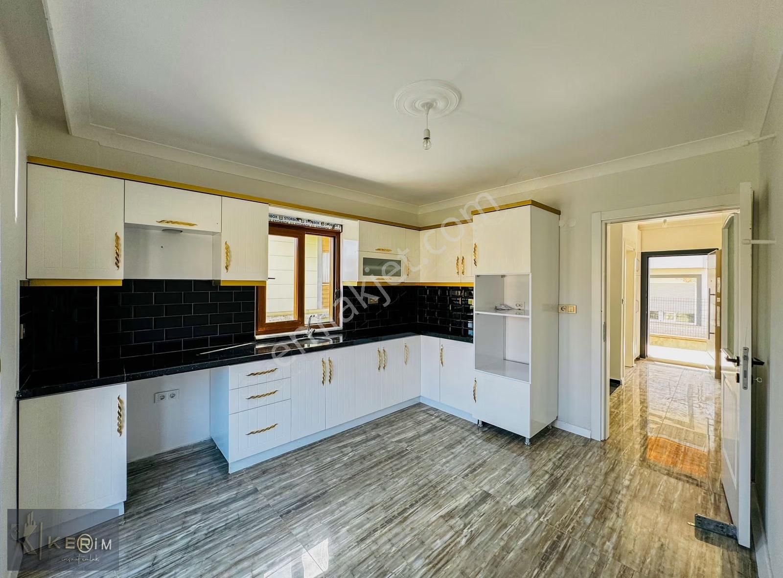 Kerim'den Ayvalık Satılık 5+2 Müstakil Havuzlu Denize 300m Villa - Görsel 27