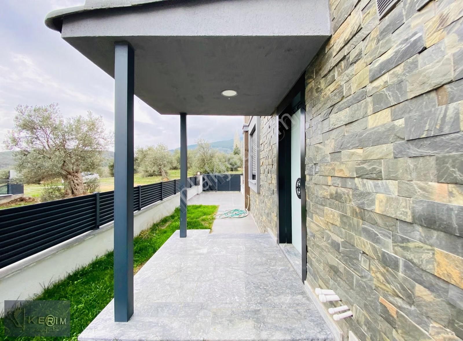 ✅ Güre Satılık Müstakil Bahçeli Sıfır 3+1 Otoparklı Villa - Görsel 19