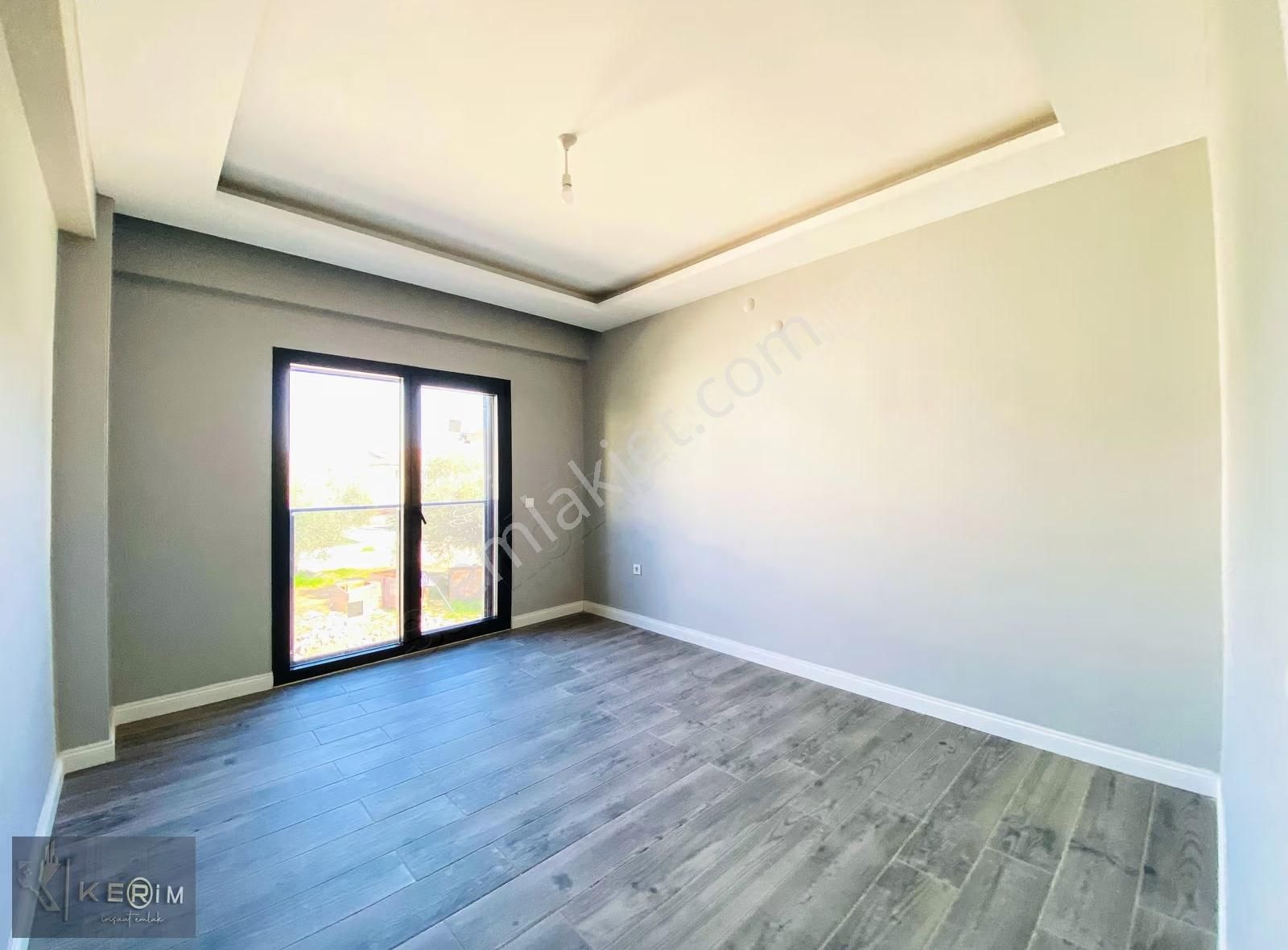 Kerim'den Küçükkuyu Satılık 160m² Denize 100m 3+1 Devasa Daire - Görsel 15