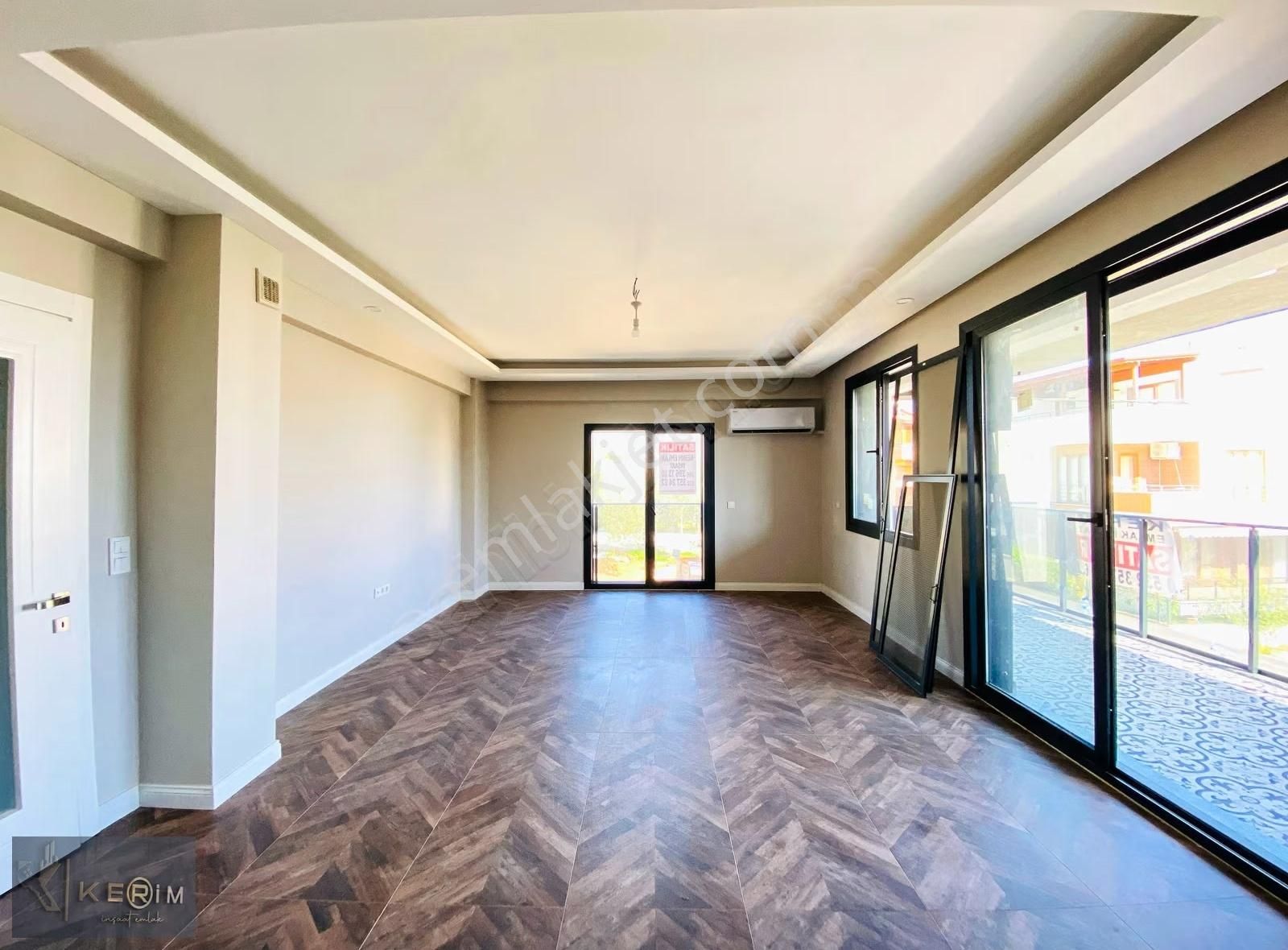 Kerim'den Küçükkuyu Satılık 160m² Denize 100m 3+1 Devasa Daire - Görsel 8