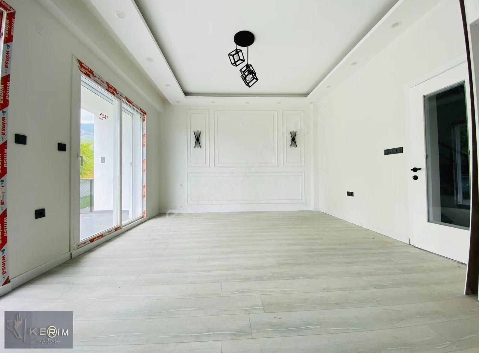 ✅ Kerim'den Güre Acil Satılık 5+1 Sıfır Triplex Villa - Görsel 18