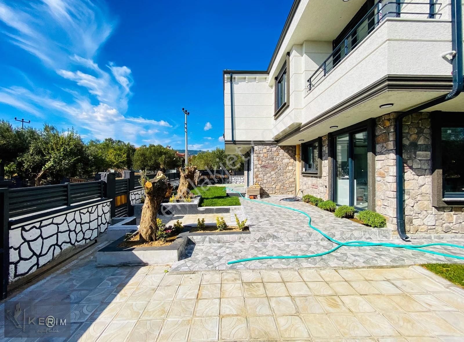 ✅ Küçükkuyu Satılık Denize Yakın 3+1 Bahçeli Sıfır Villa - Görsel 11