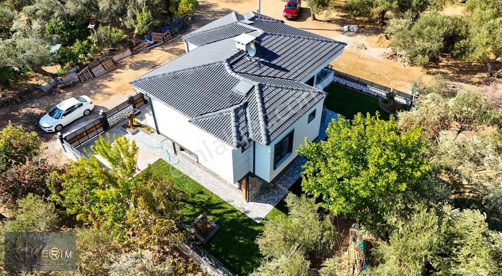 ✅ Küçükkuyu Satılık Denize Yakın 3+1 Bahçeli Sıfır Villa - Görsel 21