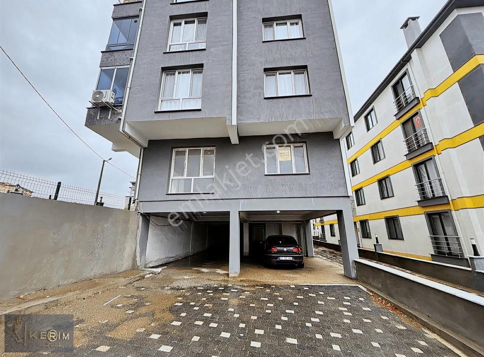 Kerim'den Ayvacık Hamdibey'de Üniversite Üstü Kiralık 3+1 Daire - Görsel 3