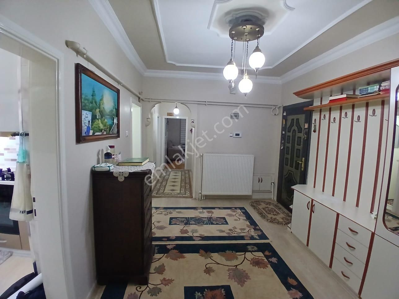 Akçay Emlak'tan Akşehir Yarenler Cumhuriyet İlkokulu Yanında Asansörlü Geniş Satılık 3+1 Daire - Görsel 30