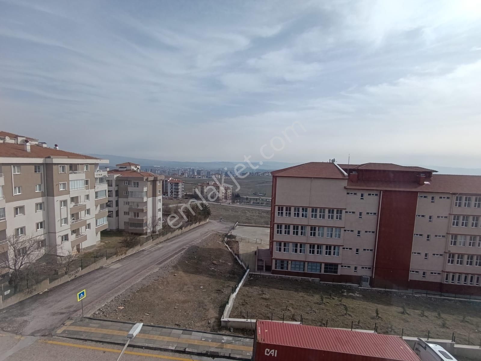 Pursaklarda 3+1 Çift Asansörlü Güney Cephe - Görsel 15