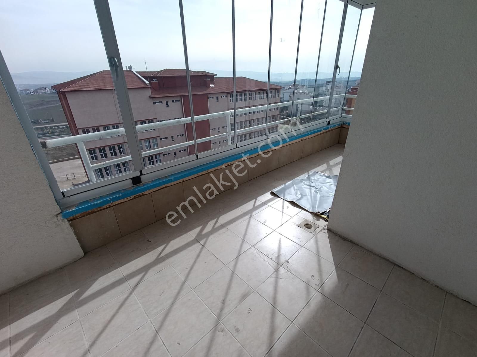 Pursaklarda 3+1 Çift Asansörlü Güney Cephe - Görsel 33