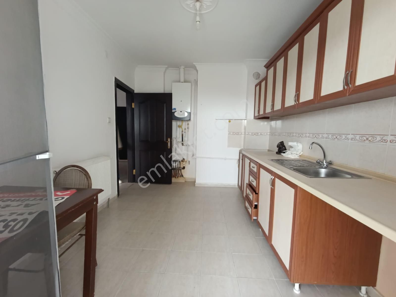 Pursaklarda 3+1 Çift Asansörlü Güney Cephe - Görsel 21