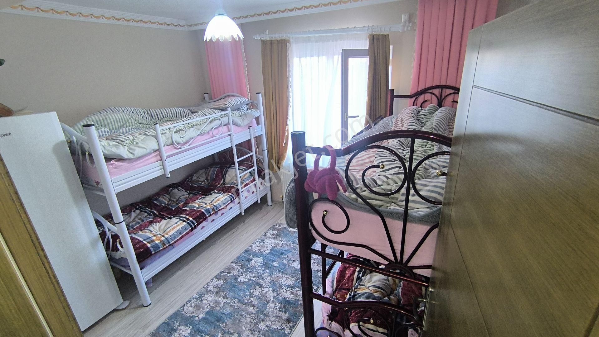 Yılmaz Gayrimenkulden Kacırılmayacak Teras Asansorlü 5+1 Fırsat Dairesi - Görsel 6