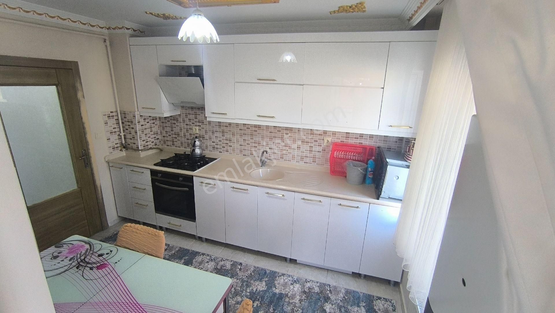 Yılmaz Gayrimenkulden Kacırılmayacak Teras Asansorlü 5+1 Fırsat Dairesi - Görsel 34