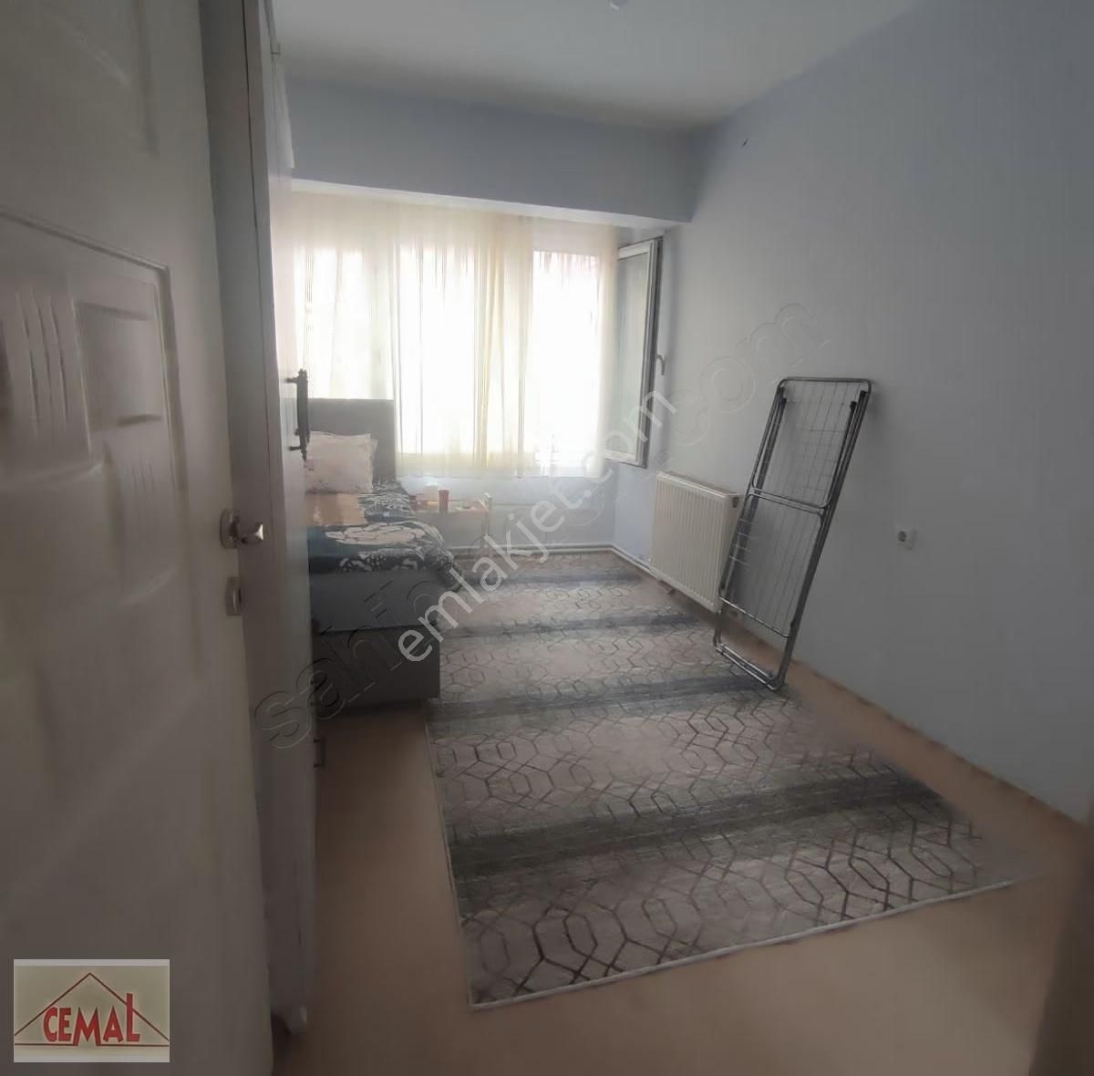 Cemal Emlak Bursa Yıldırım Yeşil Meydancık D.hatun Karşısı Kombi - Görsel 4