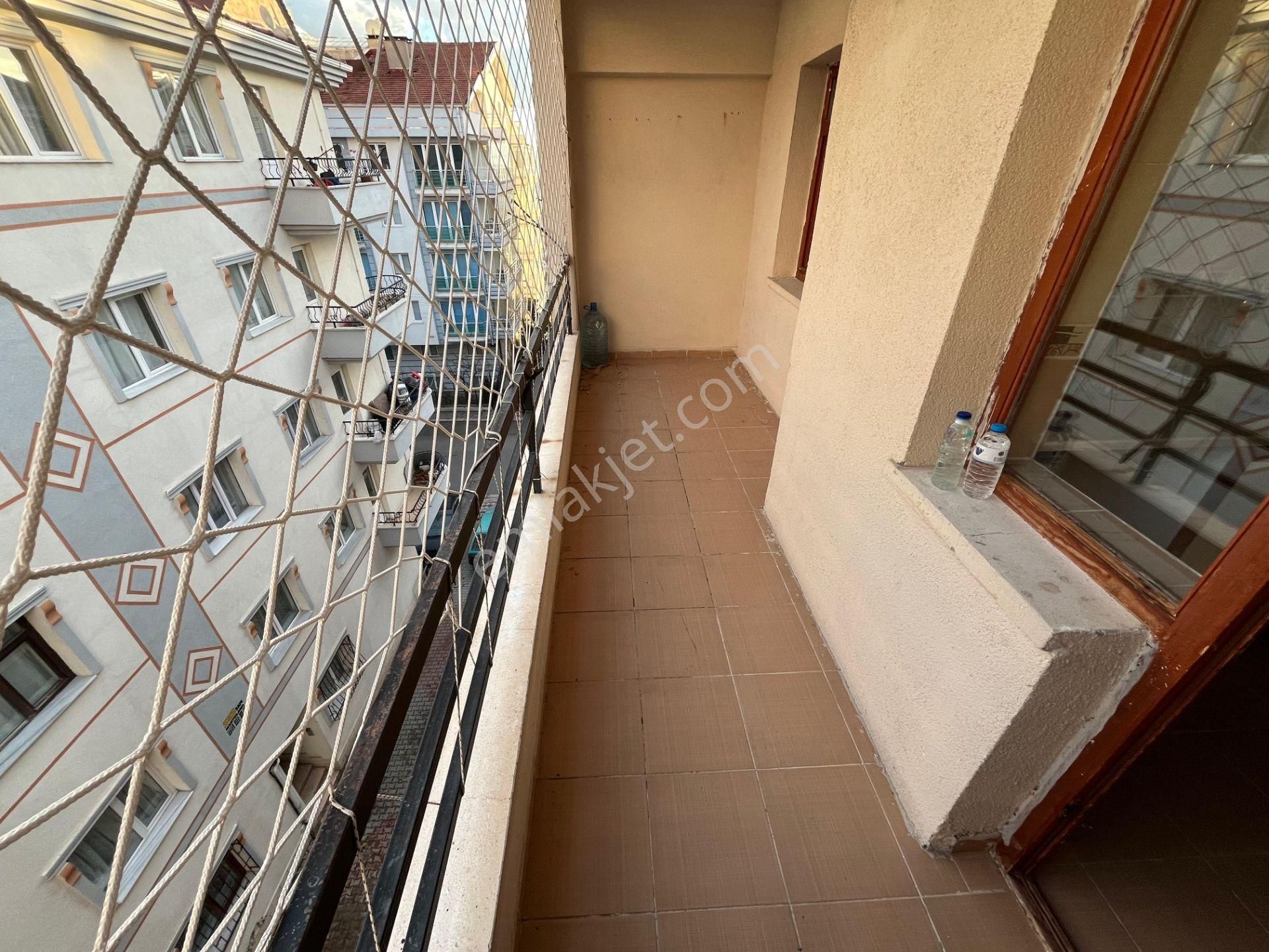 Bağlumda Asansörlü Katta 3+1 - Görsel 8