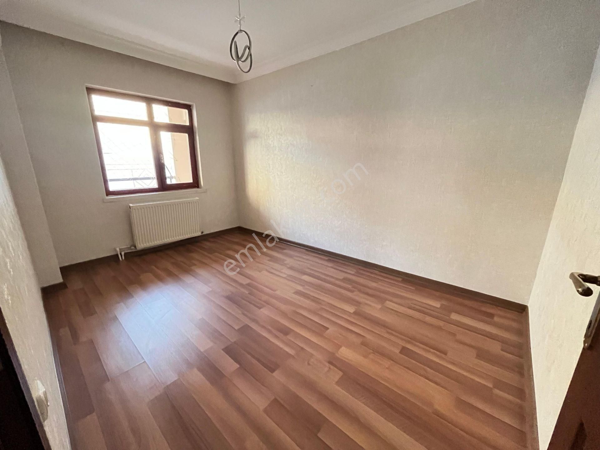 Bağlumda Asansörlü Katta 3+1 - Görsel 10