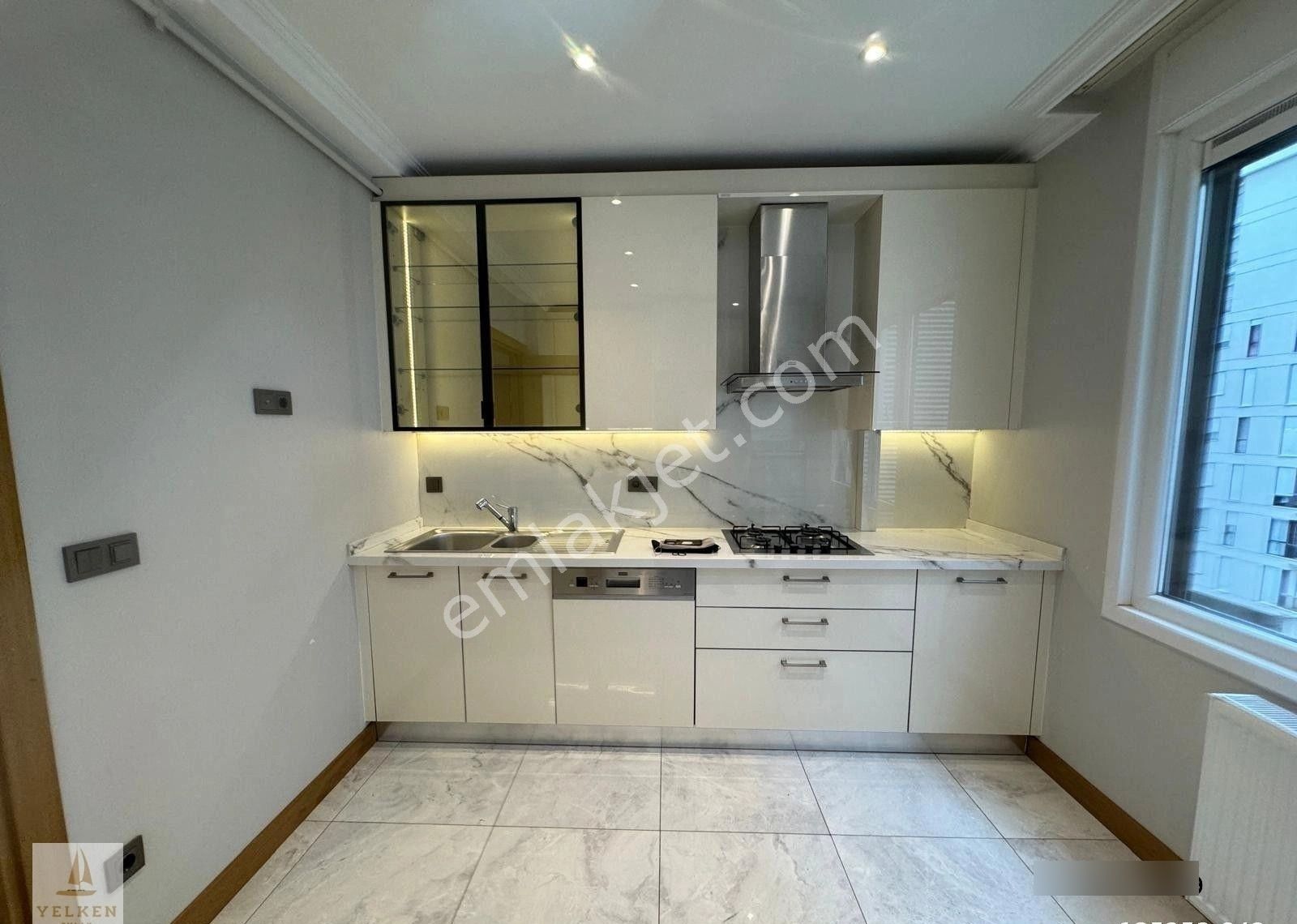 Suadiye Marmaraya Ve Caddeye Yakın 3+1 Ebeveynli Fırsat - Görsel 18