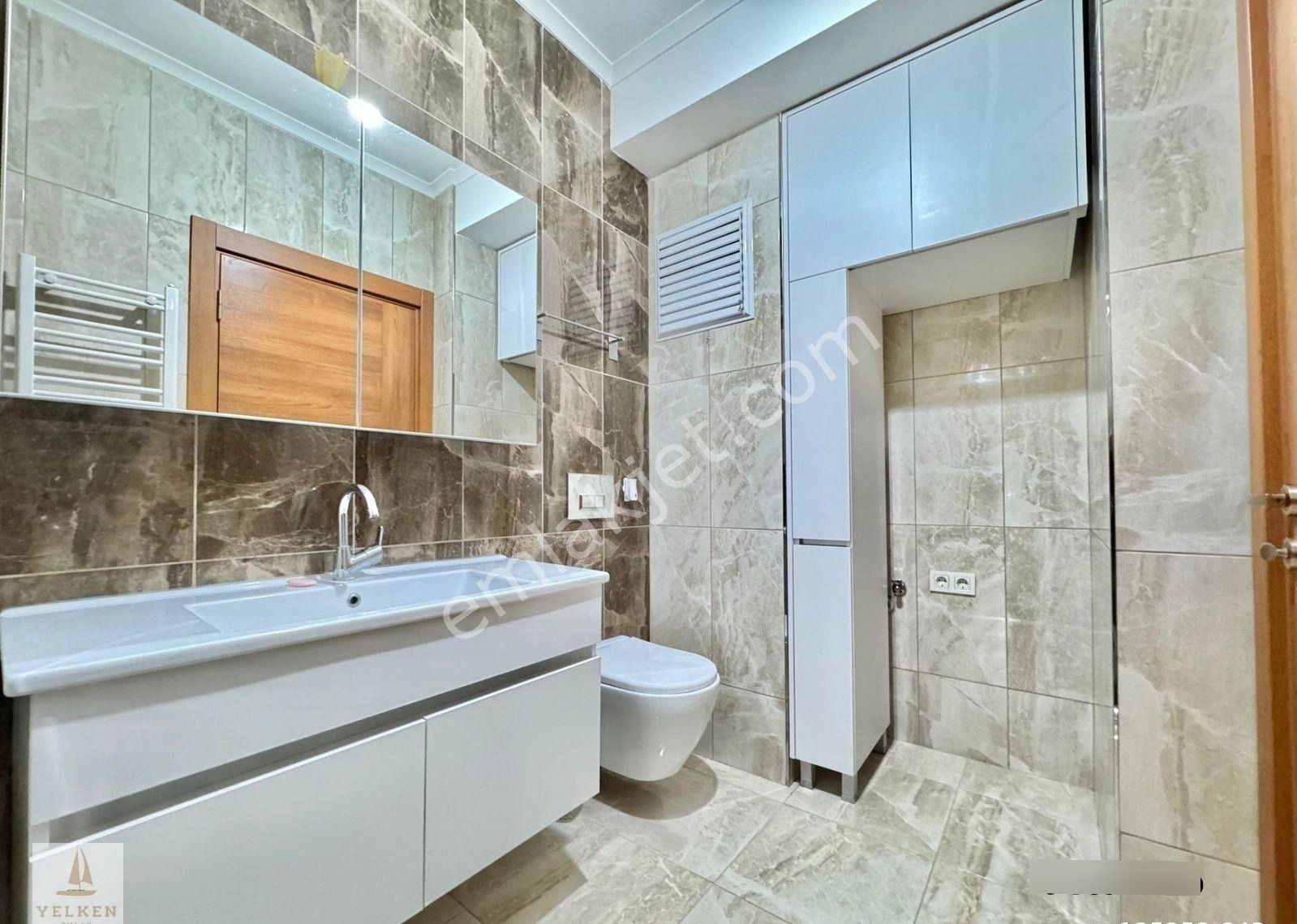 Suadiye'de Bağdat'a Ve Marmaray'a Yakın 3+1 Balkonlu - Görsel 14