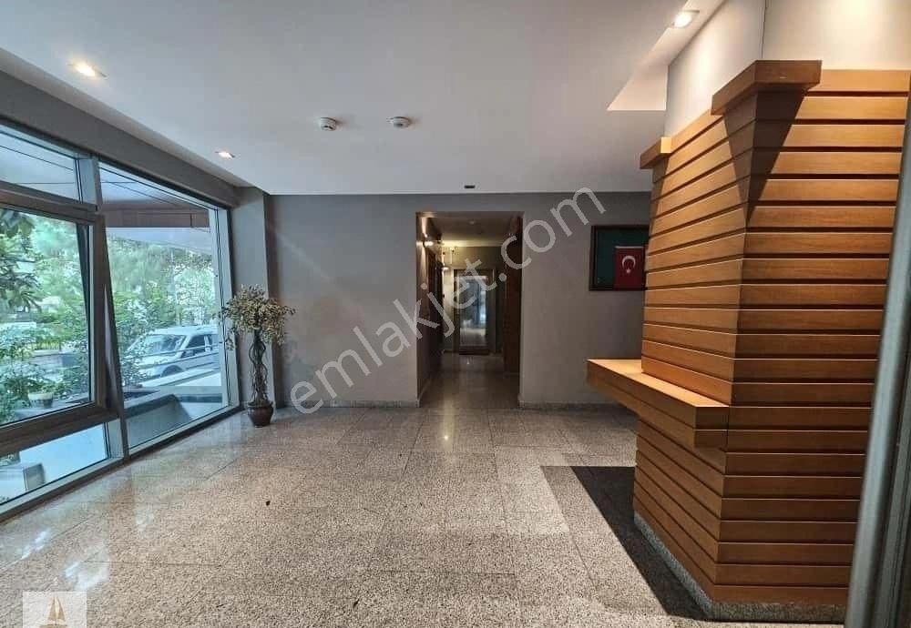 Erenköy'de Caddeye Yakın 3+1 Ebeveyn Banyolu Fırsat Yeni Bina - Görsel 31