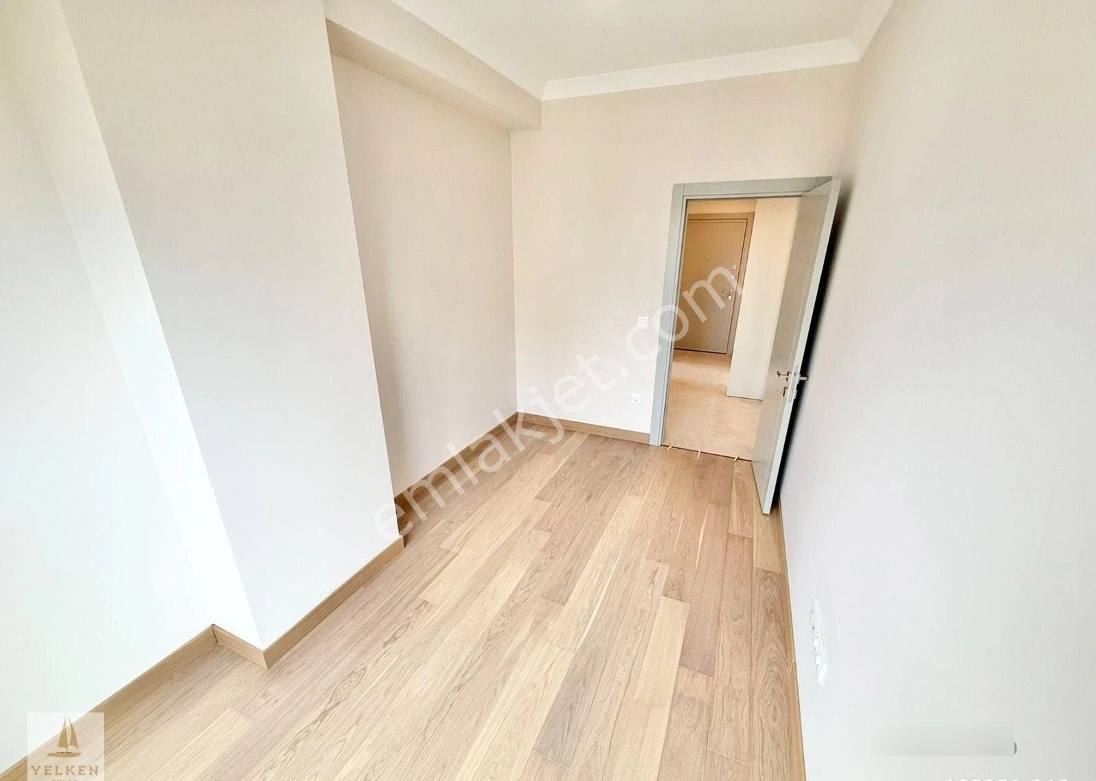 Suadiye'de Bağdat'a Çok Yakın 3+1 Ebeveynli Sıfır - Görsel 8