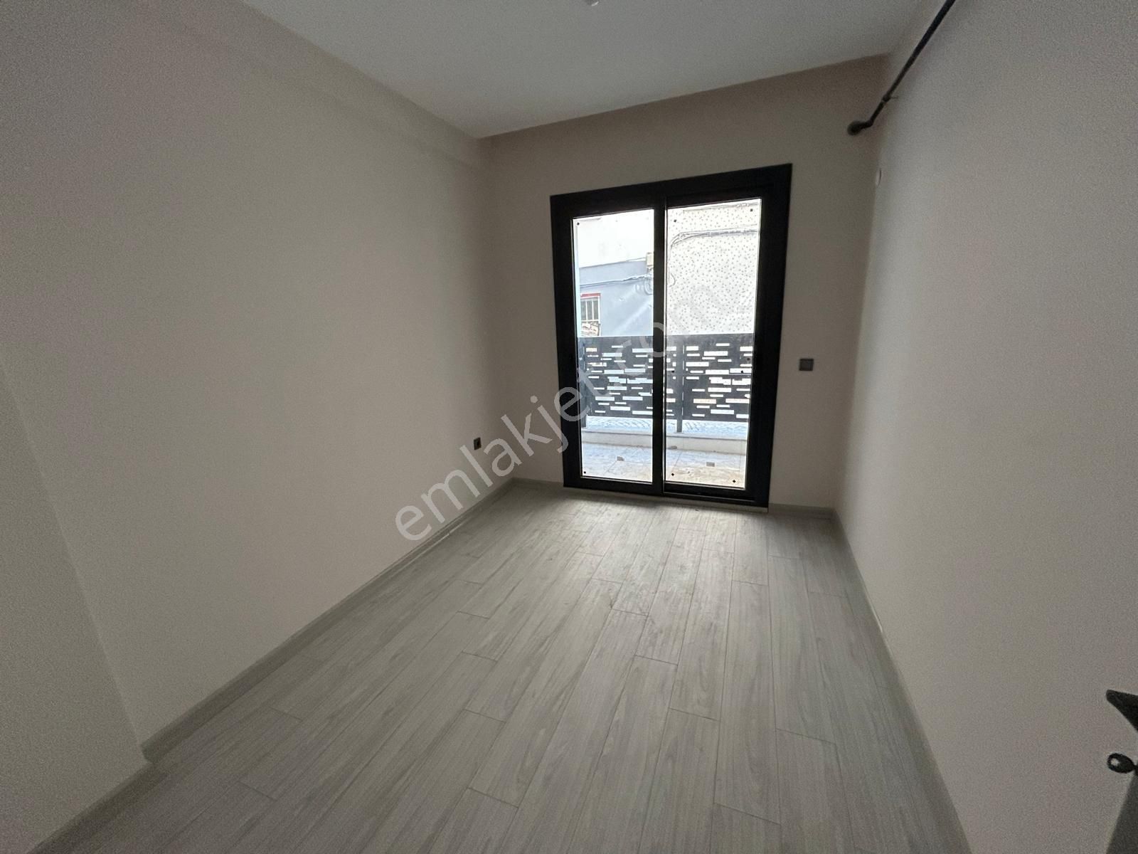 Kuşadası Merkezde Sıfır, Yerden Isıtmalı 2+1 Daire - Görsel 5