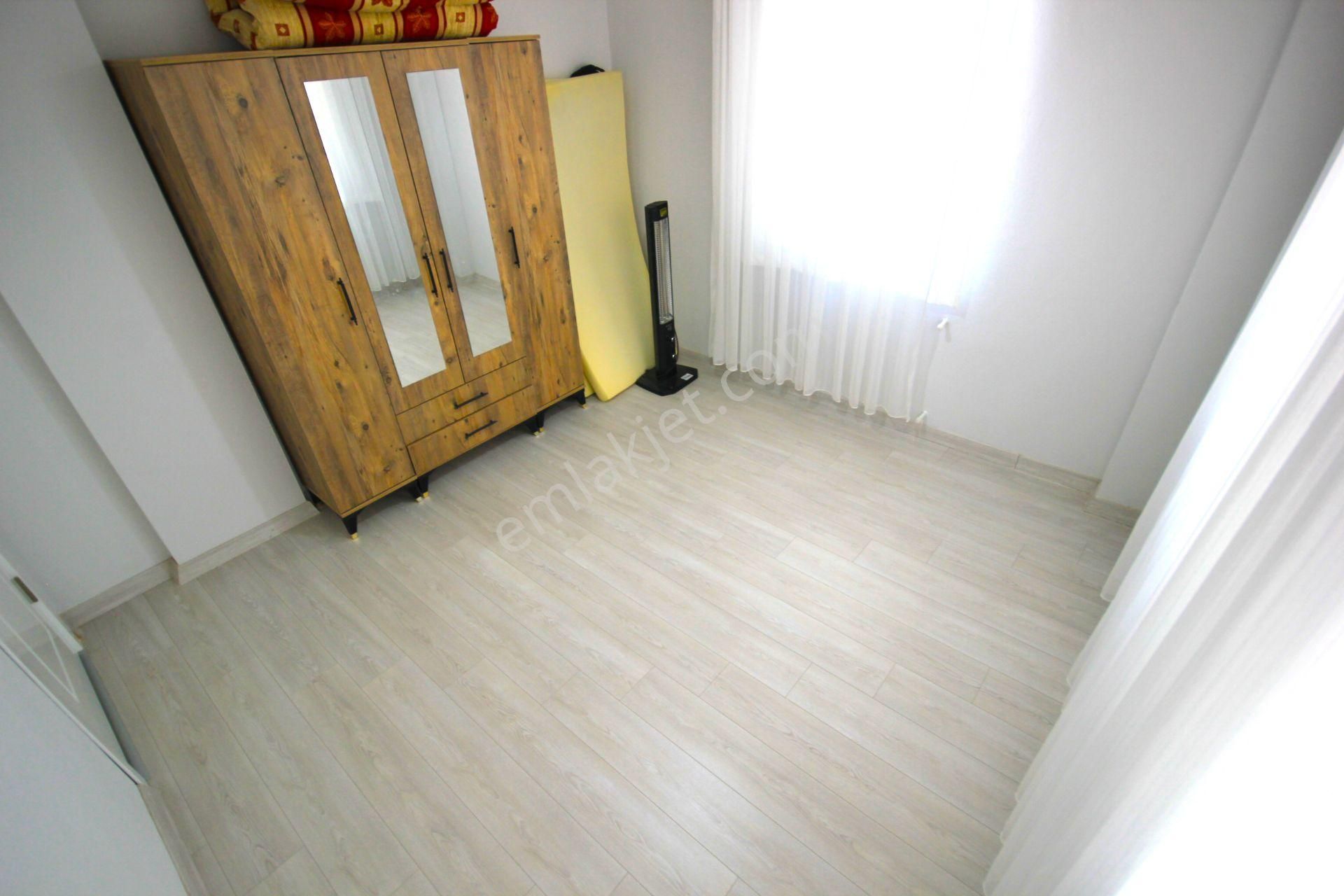 Aktiften Pelitköyde En Nezih Muhitinde Lüks 6+2 Manzaralı Satılık Villa - Görsel 12