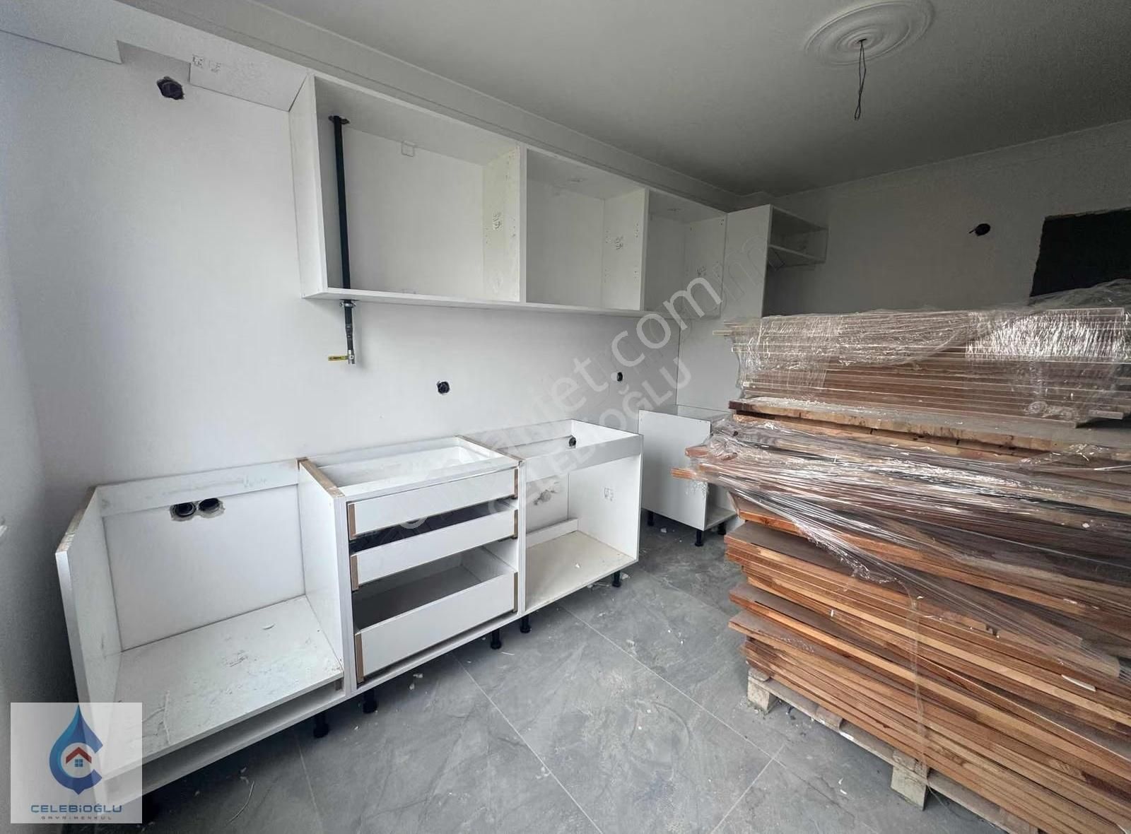 Gebze Gaziler'de K.otoparklı Satılık Lüks 3+1 Üst Dublex - Görsel 14