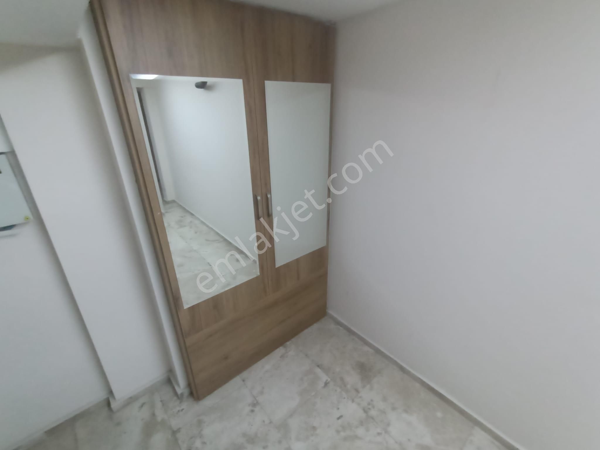 Yeni Girne Caddesi Yakını 2+1 Doğalgazlı Bakımlı Daire - Görsel 23