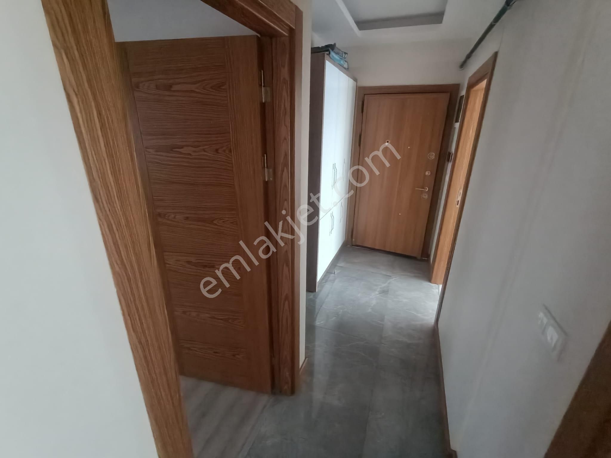 Yeni Girne Caddesi Yakını 2+1 Doğalgazlı Bakımlı Daire - Görsel 4