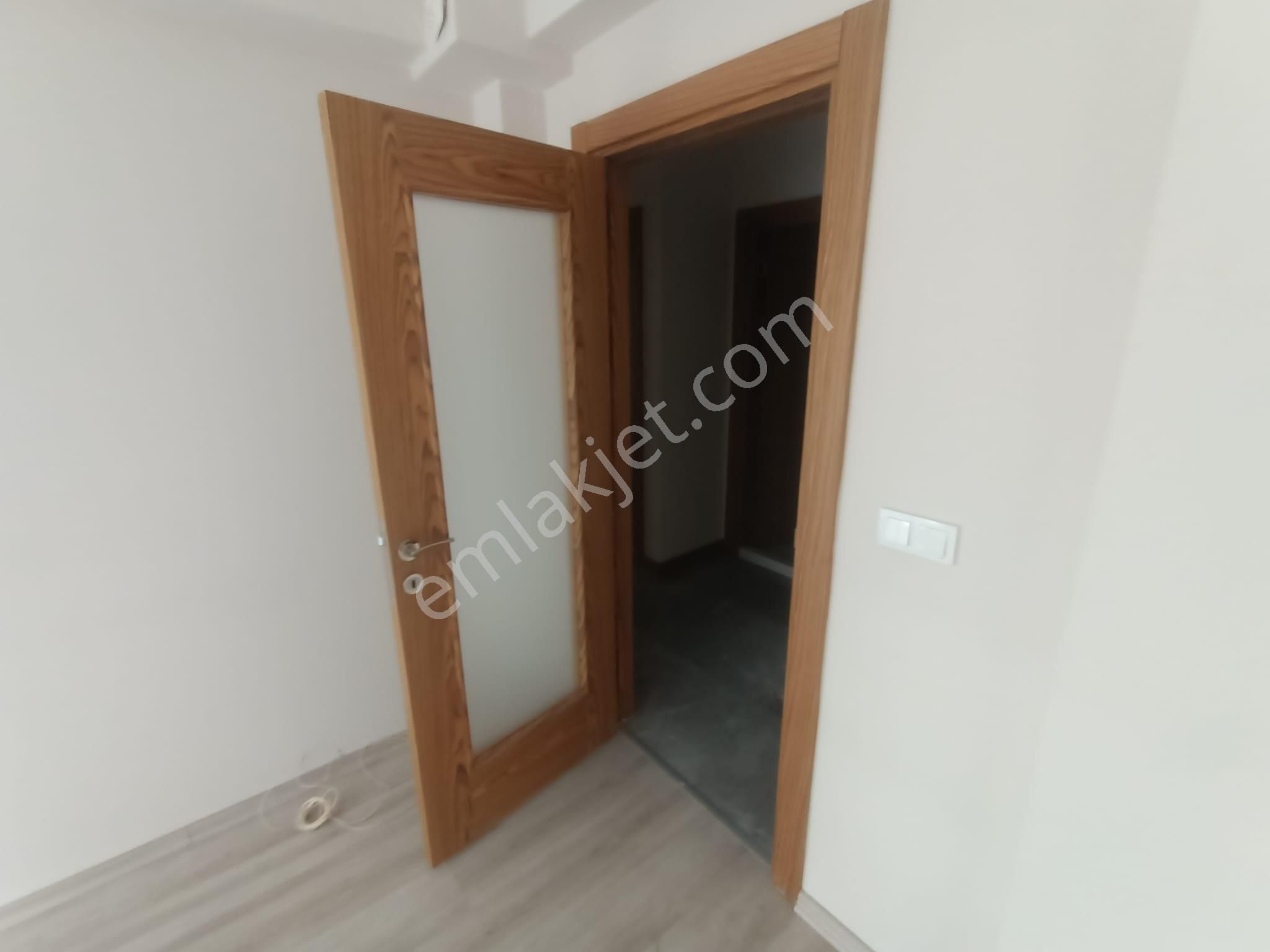 Yeni Girne Caddesi Yakını 2+1 Doğalgazlı Bakımlı Daire - Görsel 5