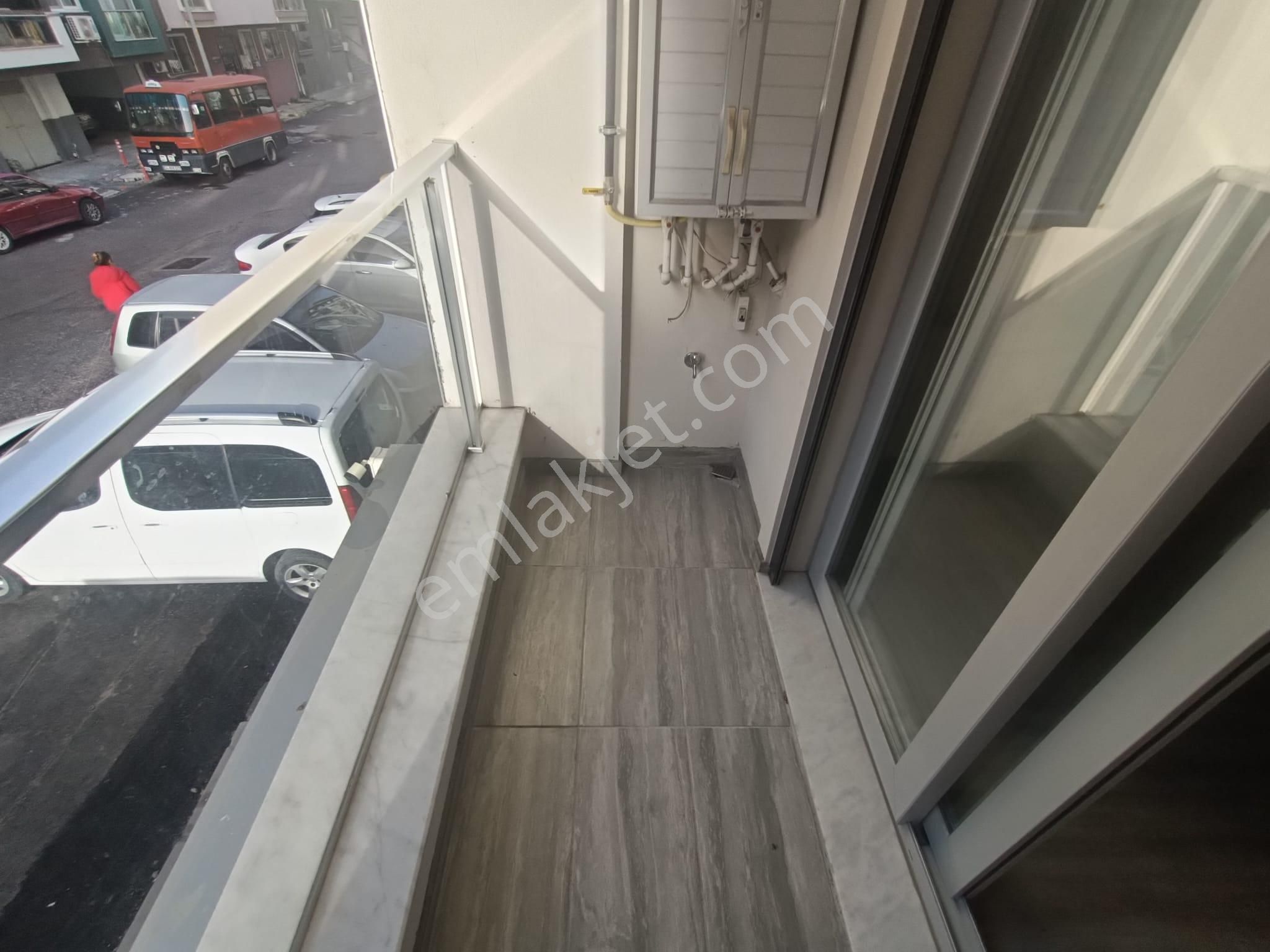 Yeni Girne Caddesi Yakını 2+1 Doğalgazlı Bakımlı Daire - Görsel 8