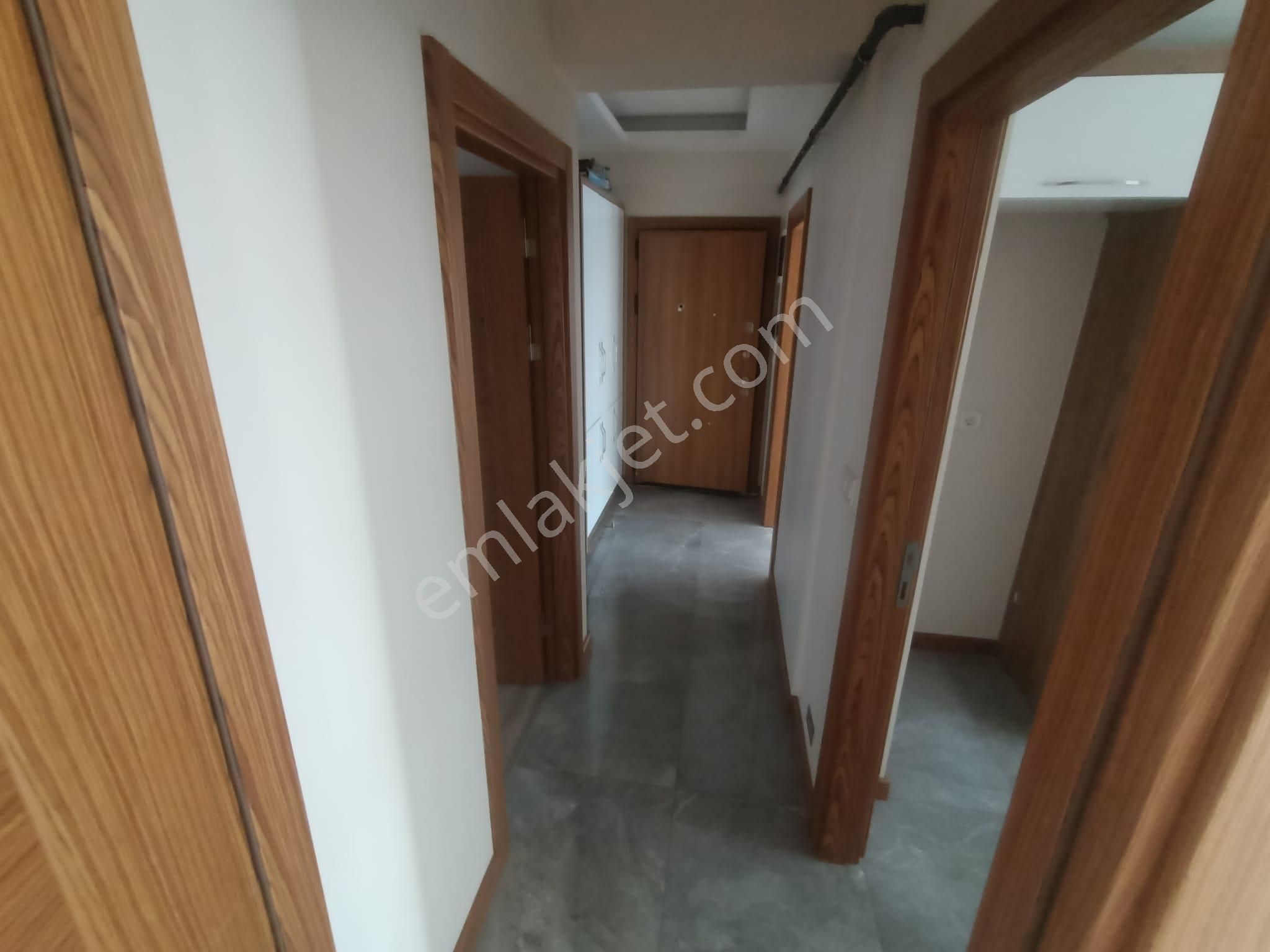 Yeni Girne Caddesi Yakını 2+1 Doğalgazlı Bakımlı Daire - Görsel 10