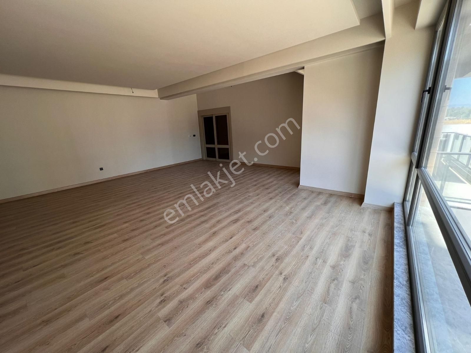 Balat Penta Dikencik Projesinde Havuzlu, Ara Kat Kiralık Daire - Görsel 15