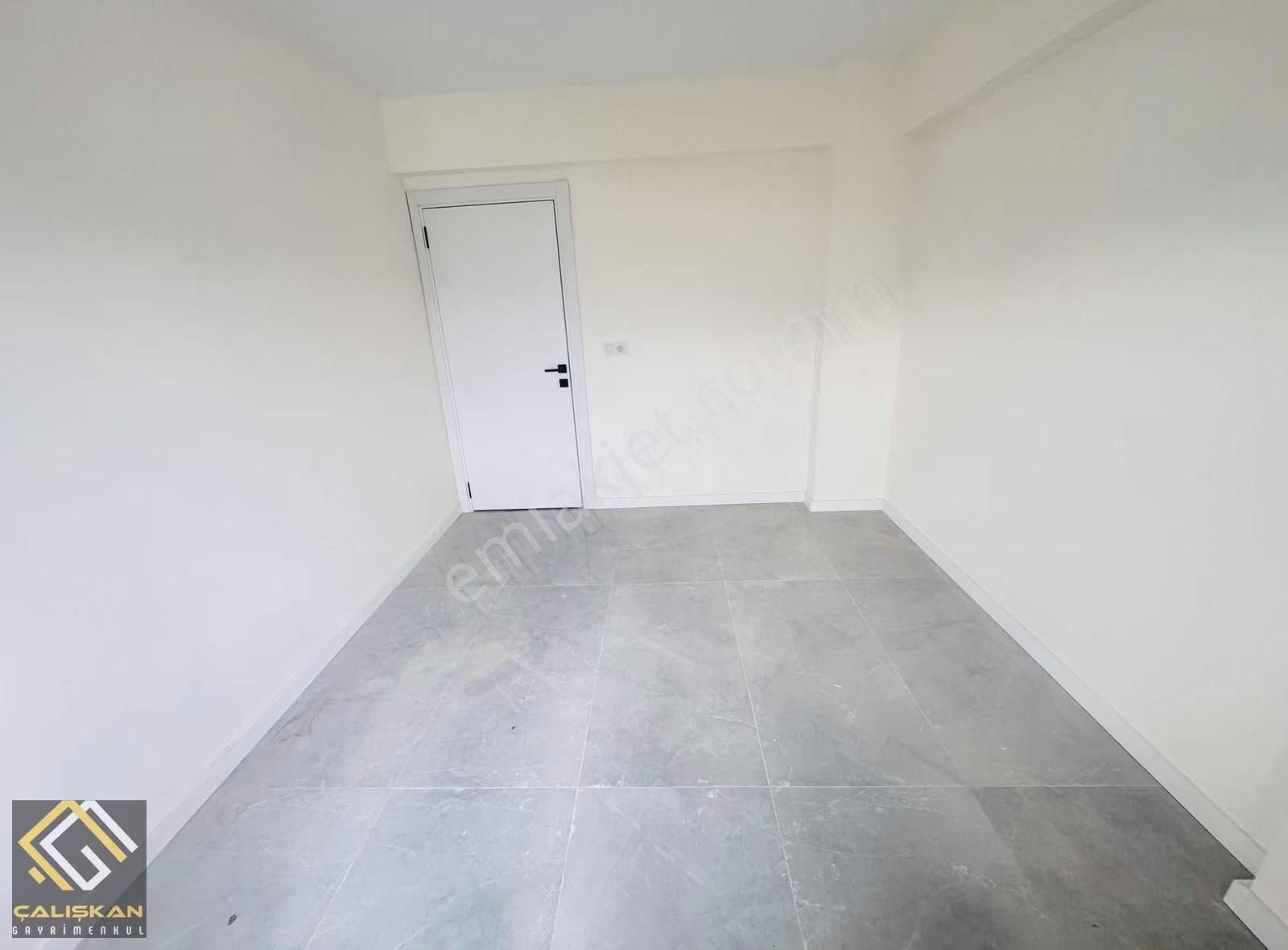 Sıfır/teraslı/manzaralı/ Ana Cadde Üzerinde/yerden Isıtma 4+1 - Görsel 20