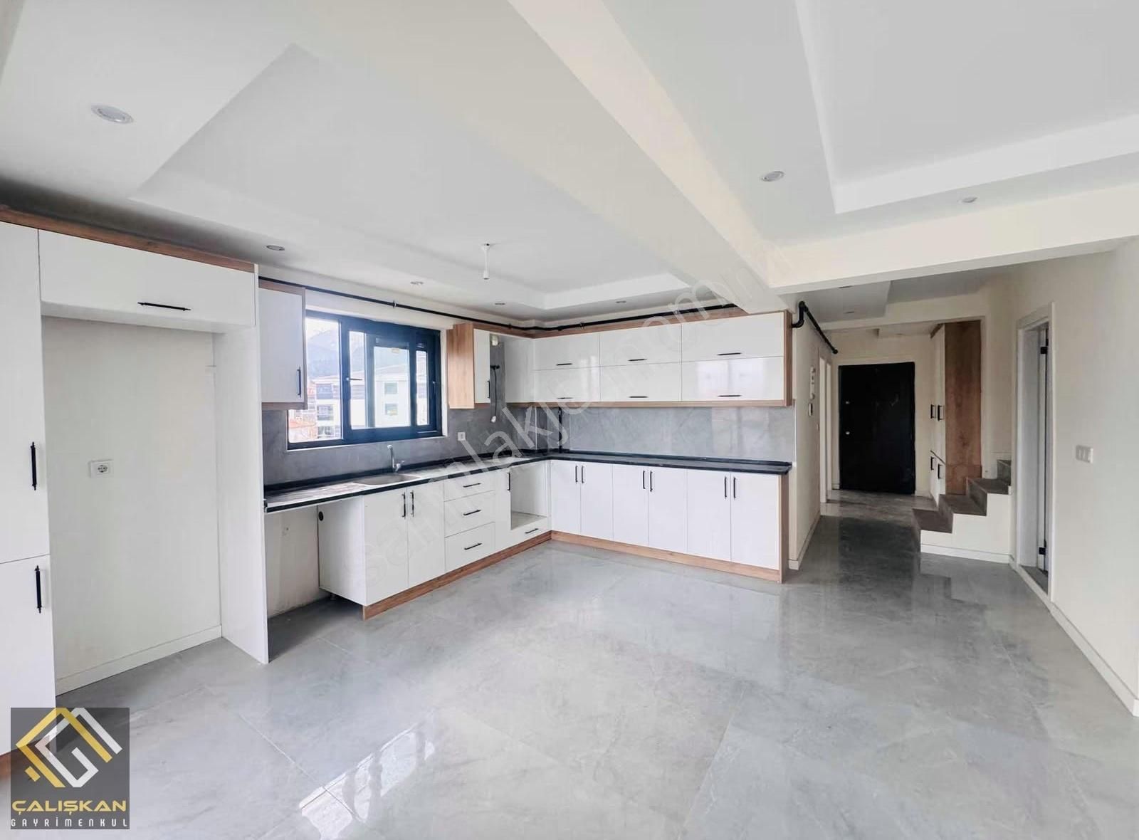 Sıfır/teraslı/manzaralı/ Ana Cadde Üzerinde/yerden Isıtma 4+1 - Görsel 6