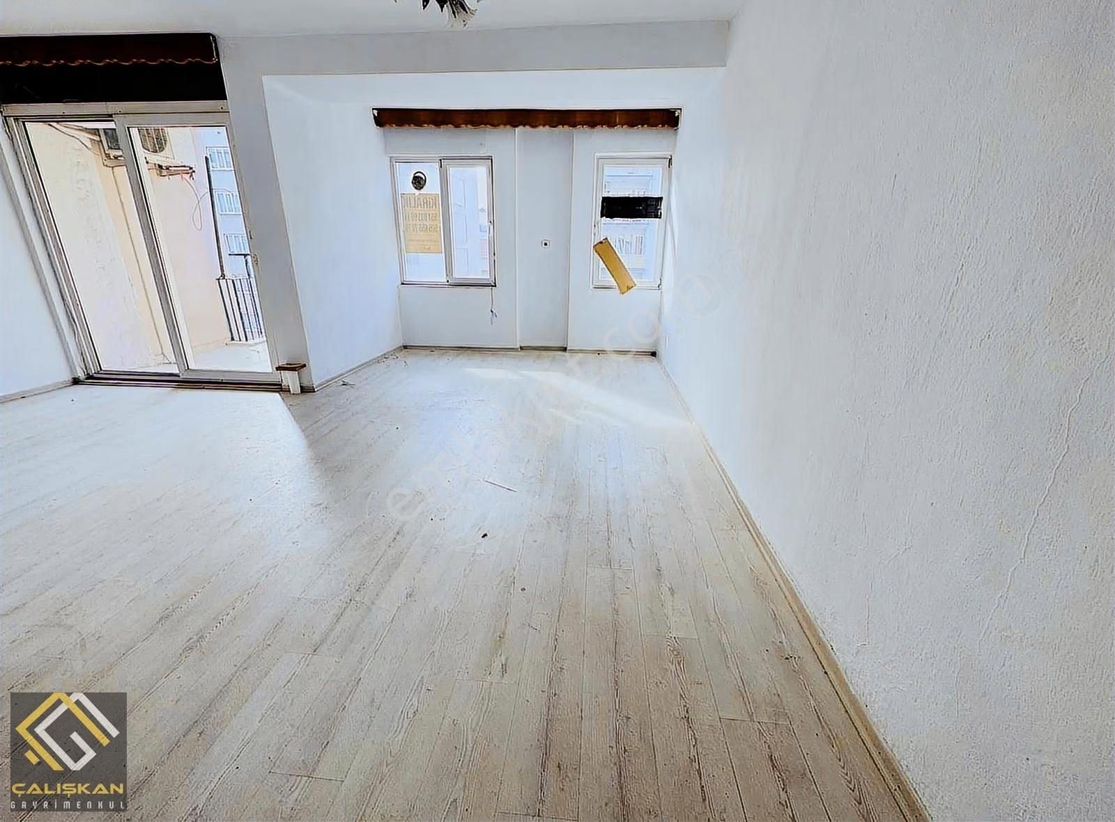 Halk Caddesi/otogar Tarafı/arakat/asansör/sıfır Parke Ve Kombi - Görsel 8