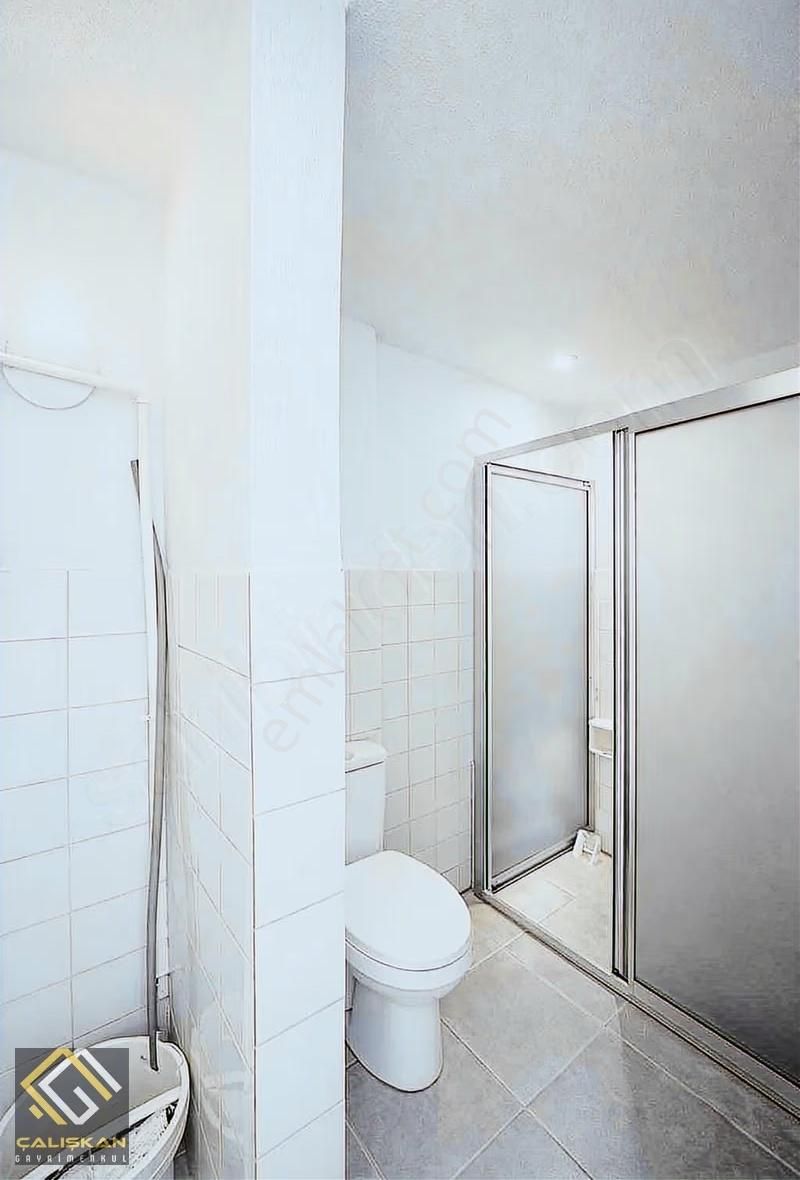 Halk Caddesi/otogar Tarafı/arakat/asansör/sıfır Parke Ve Kombi - Görsel 3