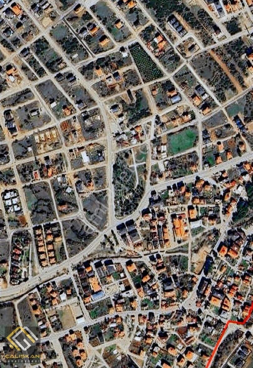 Hallaçlar'da Bir Villam Olsun Diyenler İçin Satılık 400 M² Arsa