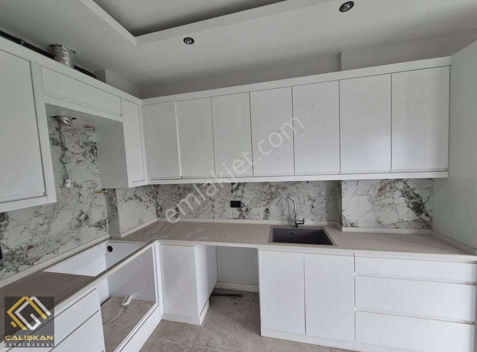 Çalışkandan Yeni Şafak Mah Satılık 3+1 / 150 M2 /