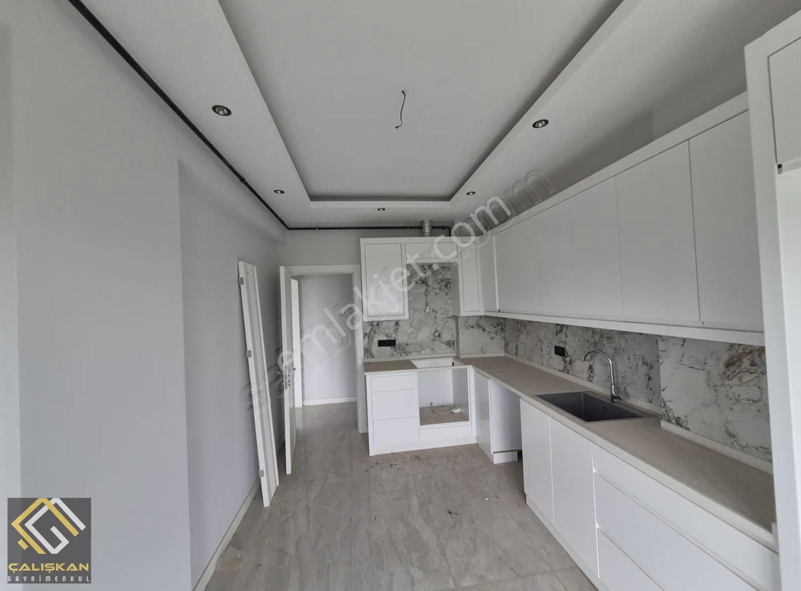 Çalışkandan Yeni Şafak Mah Satılık 3+1 / 150 M2 / - Görsel 13