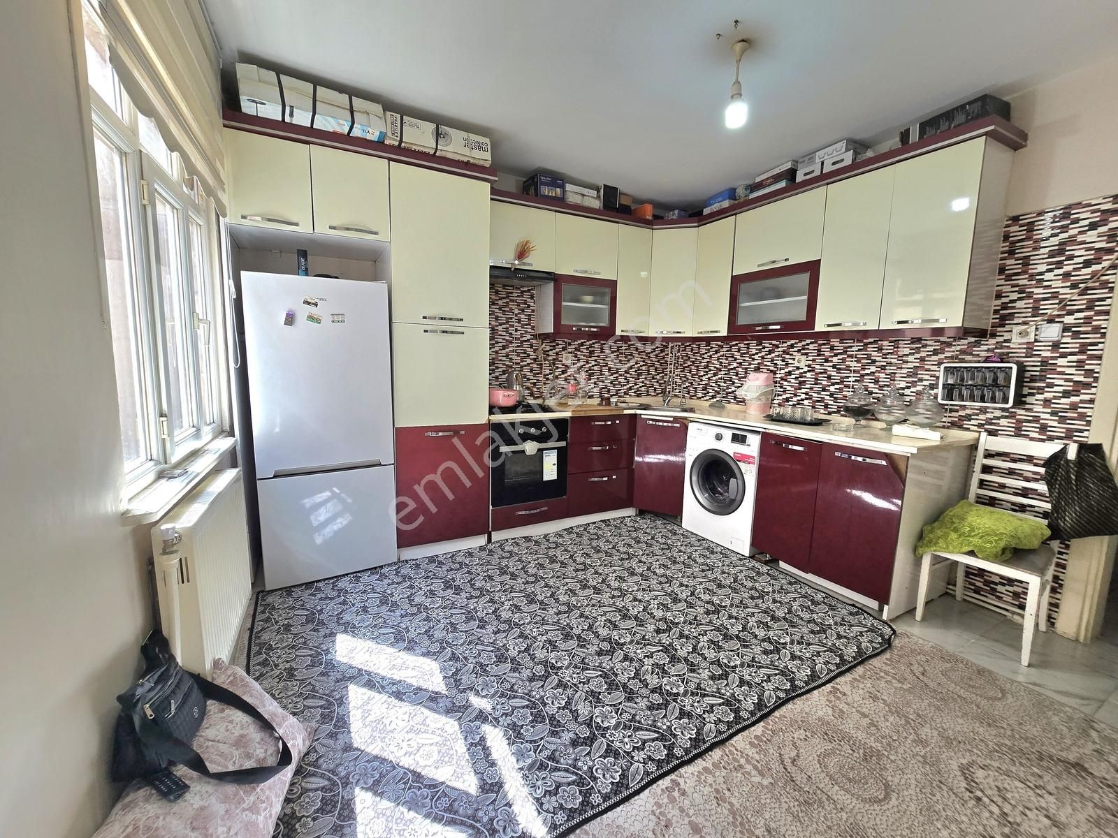 Pusula İnş.tan 50 Yıl Mah Cadeye Yakın 110m2 2+1 3kat Daire - Görsel 18