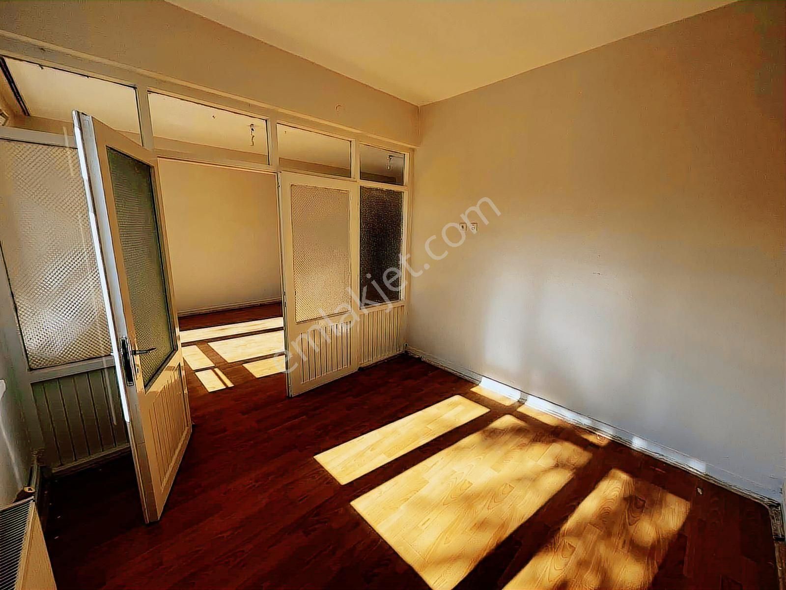 Yavuz Selim Caddesi Kiralık Ara Kat Daire - Görsel 6