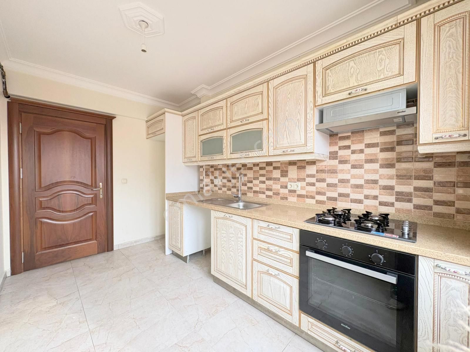 Mertcan'dan Şeyhli Mahallesi Caddeye 1dk Ara Kat 2+1 Daire - Görsel 5