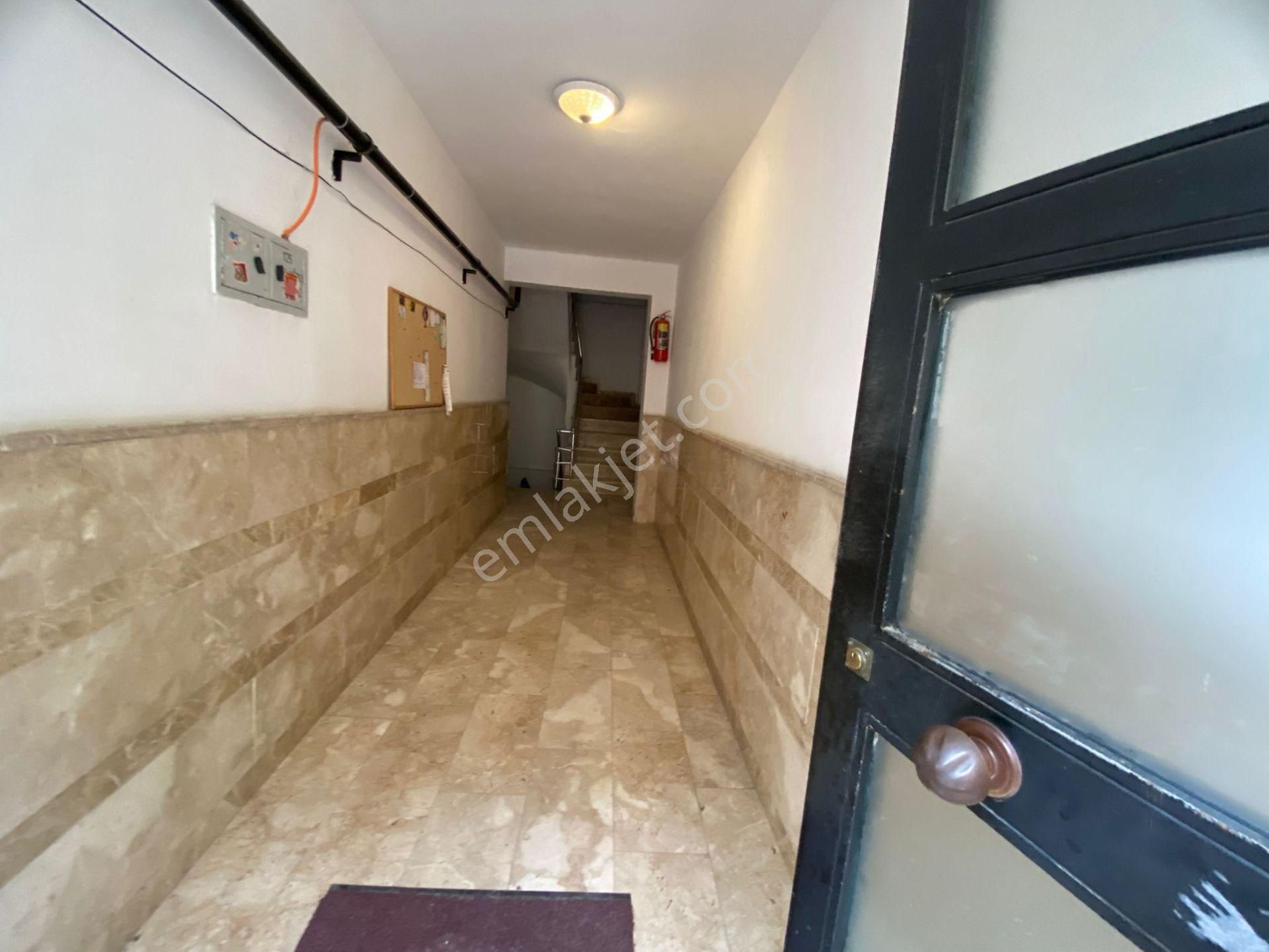 Mehmet Osman Cd Üzeri Köşe Arakat Asansörlü Fırsat 2+1 Daire Kk-5 - Görsel 22