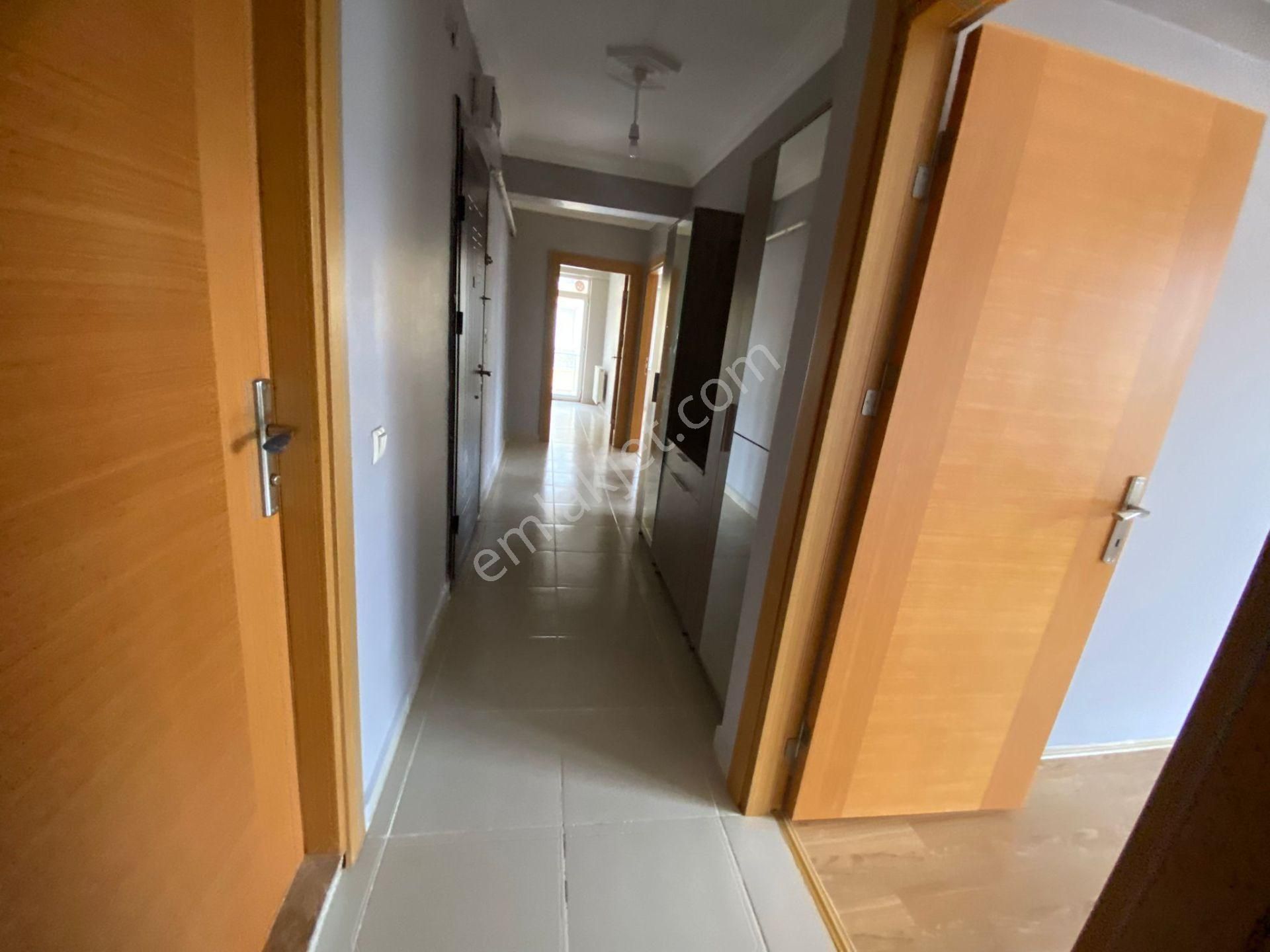 Mehmet Osman Cd Üzeri Köşe Arakat Asansörlü Fırsat 2+1 Daire Kk-5 - Görsel 12