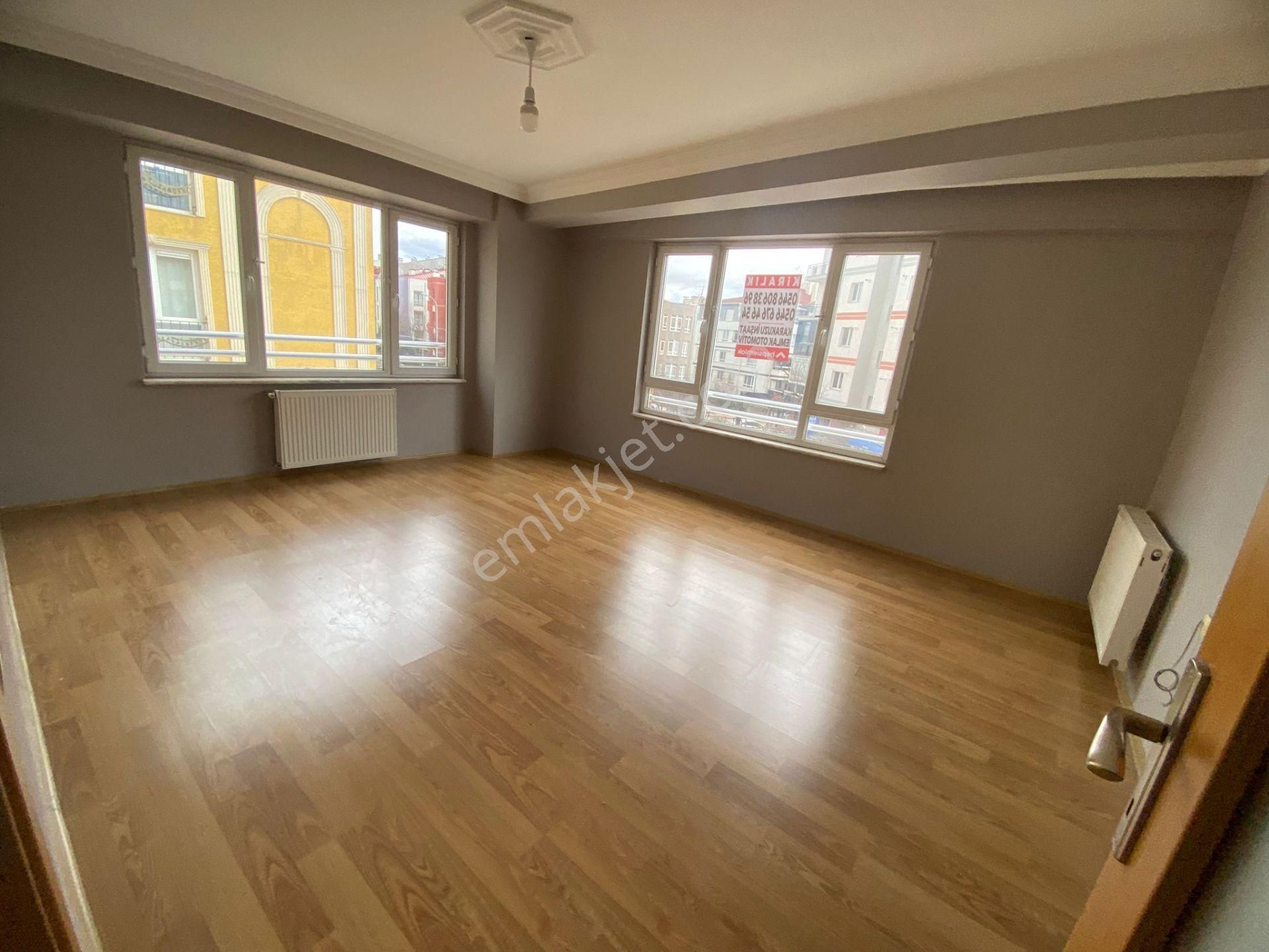 Mehmet Osman Cd Üzeri Köşe Arakat Asansörlü Fırsat 2+1 Daire Kk-5 - Görsel 5