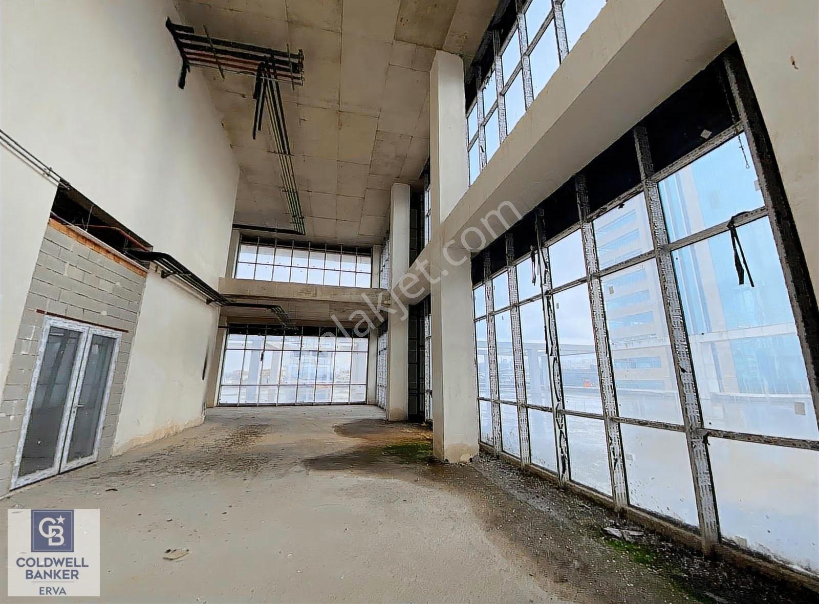 Konya Yolu Cepheli Plazada, Teraslı 750 M² Satılık İş Yeri - Görsel 18