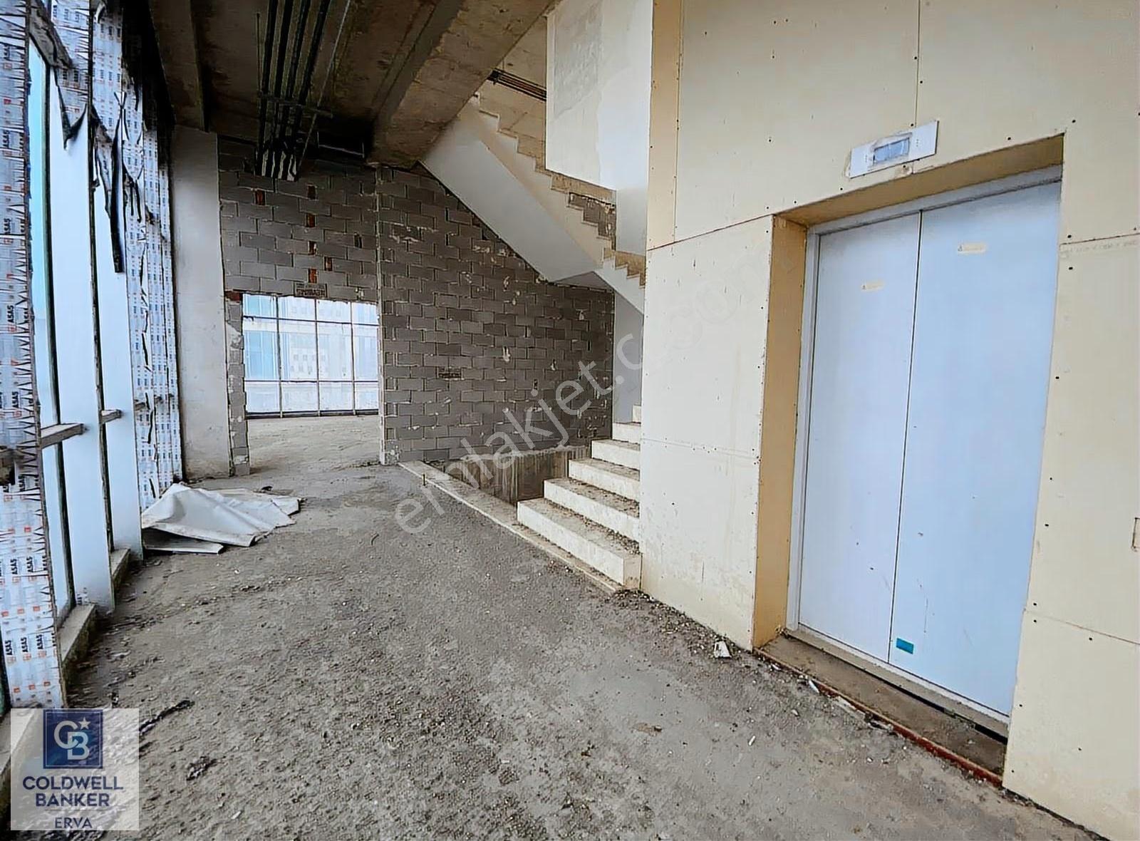 Konya Yolu Cepheli Plazada, Teraslı 750 M² Satılık İş Yeri - Görsel 23