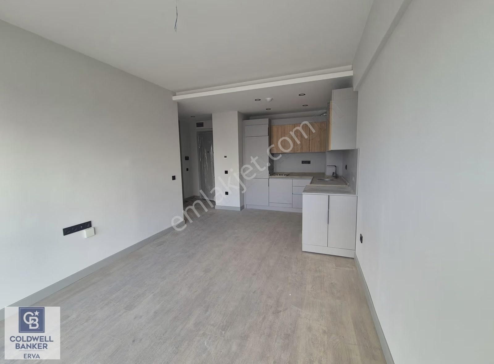 Esenboğa Havalimanı Yakınında Kiralık 1+1 Köşe Daire - Görsel 3