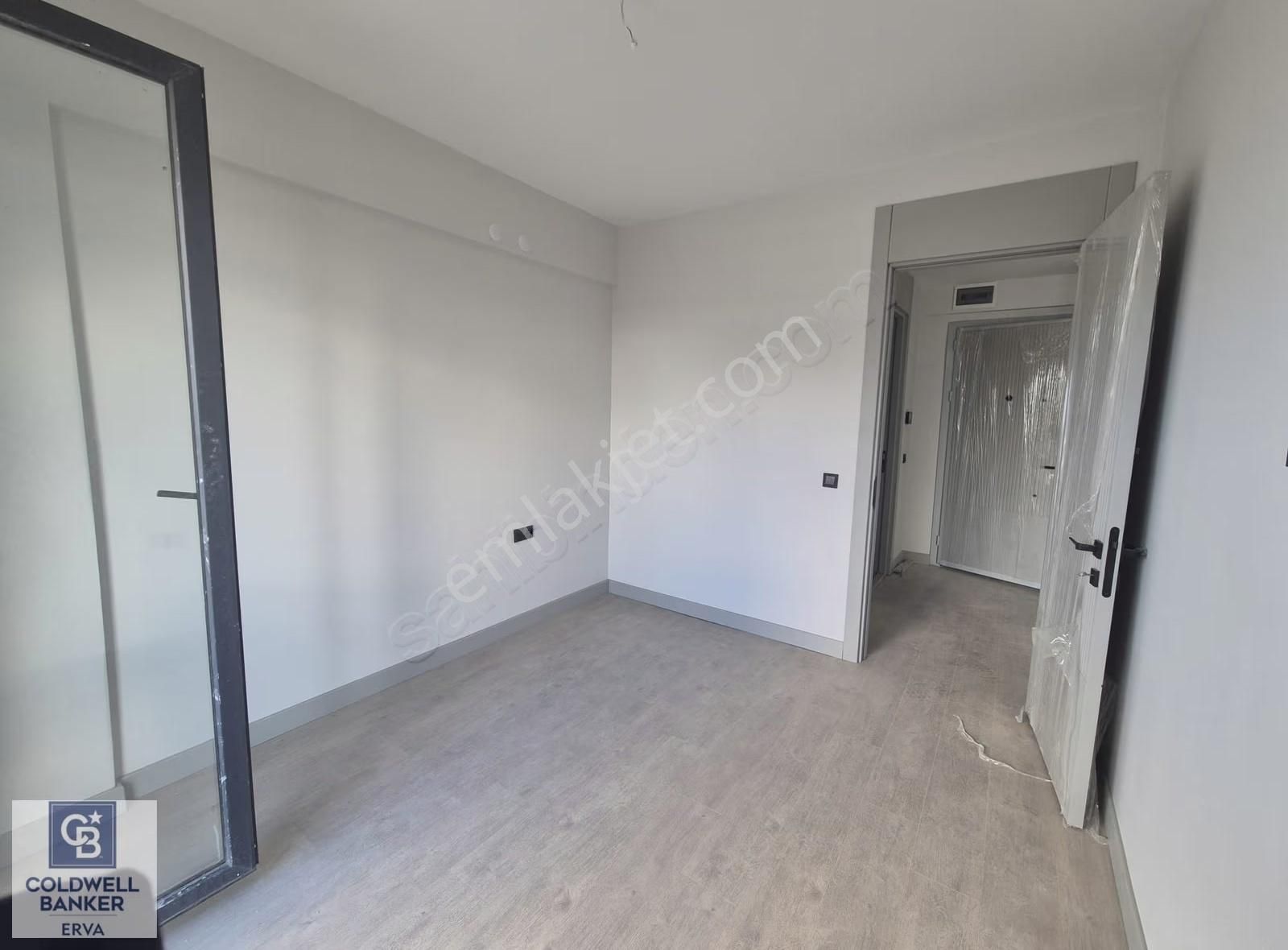 Esenboğa Havalimanı Yakınında Kiralık 1+1 Köşe Daire - Görsel 9