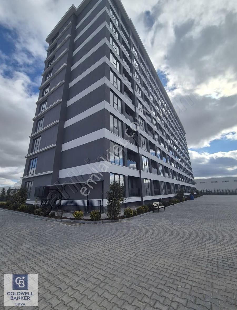 Esenboğa Havalimanı Yakınında Kiralık 1+1 Köşe Daire