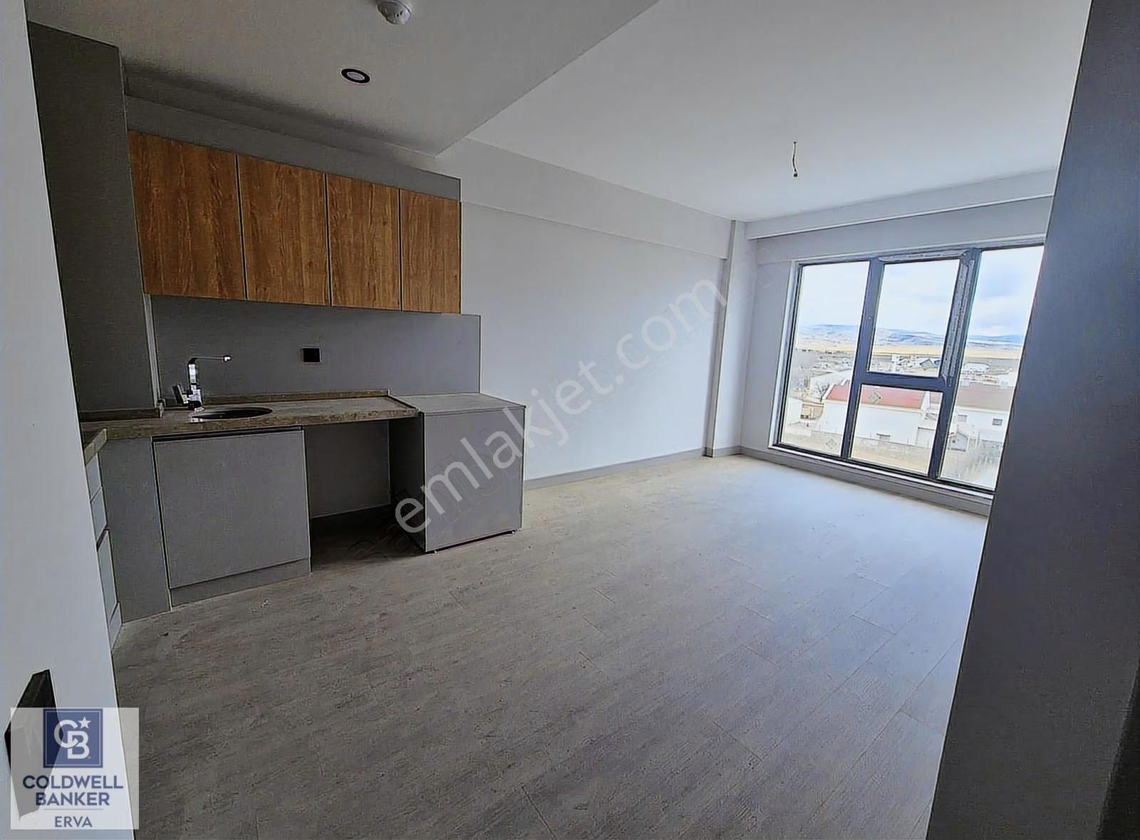 Esenboğa Havalimanı Yakınında Kiralık 1+1 Köşe Daire - Görsel 7